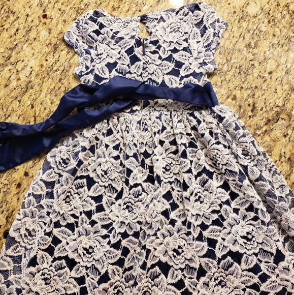 Bonnie jean girls dress - Picture 2 of 4